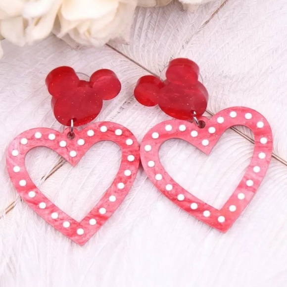 ☃️2/$25☃️ Mickey Mouse Earrings